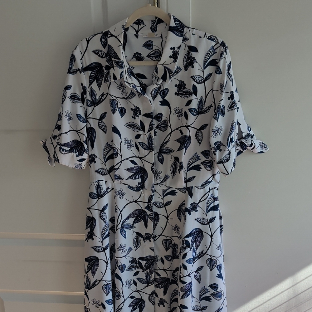 Calvin Klein Navy and White Leaf Print Dress